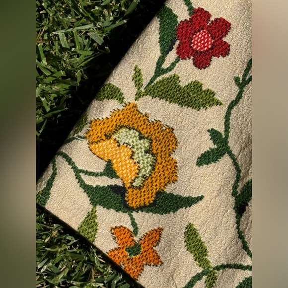 60s Vintage Cream Floral Mini Skirt - Picture 2 of 6